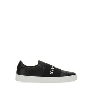 Givenchy Low Top Sneaker With Logo - NWT
